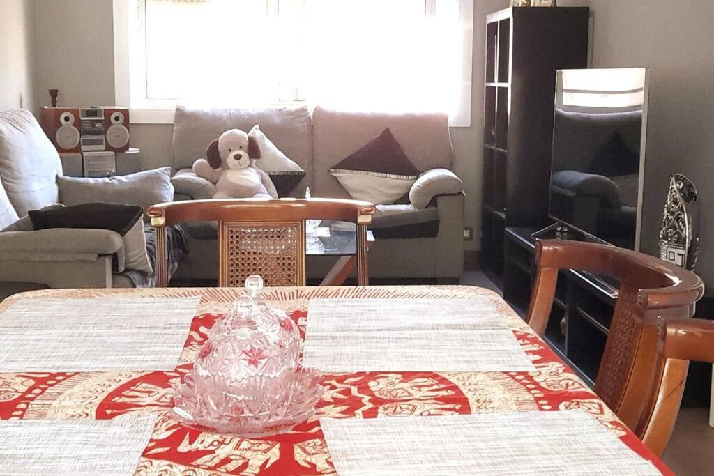 إل برات ذي يوبريغات Exclusive House Close To Airport المظهر الخارجي الصورة